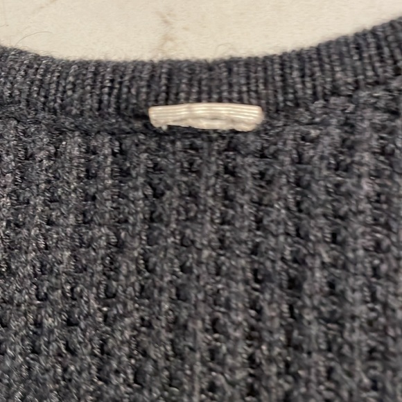 Lululemon Athletica The Sweater Life charcoal gray v-neck knit tunic sweater - Picture 5 of 9